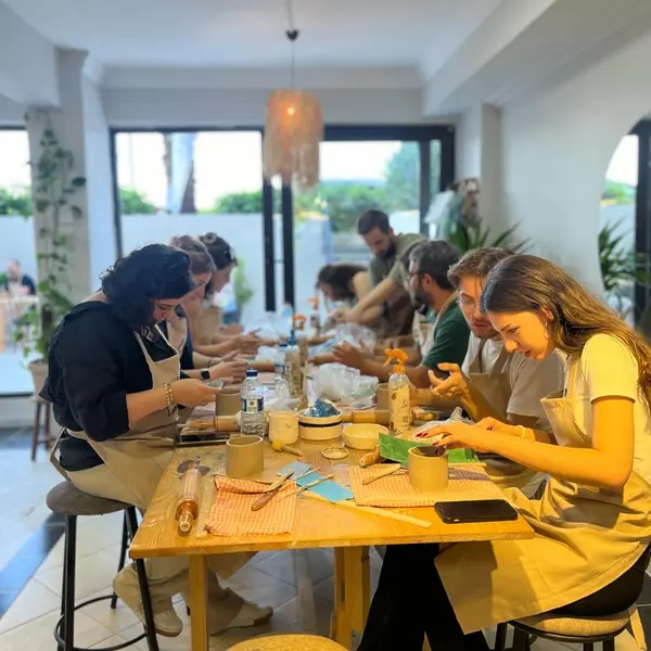 Leonart Atölye | Seramik, Resim, Heykel, Mum ve Boyama Workshopları