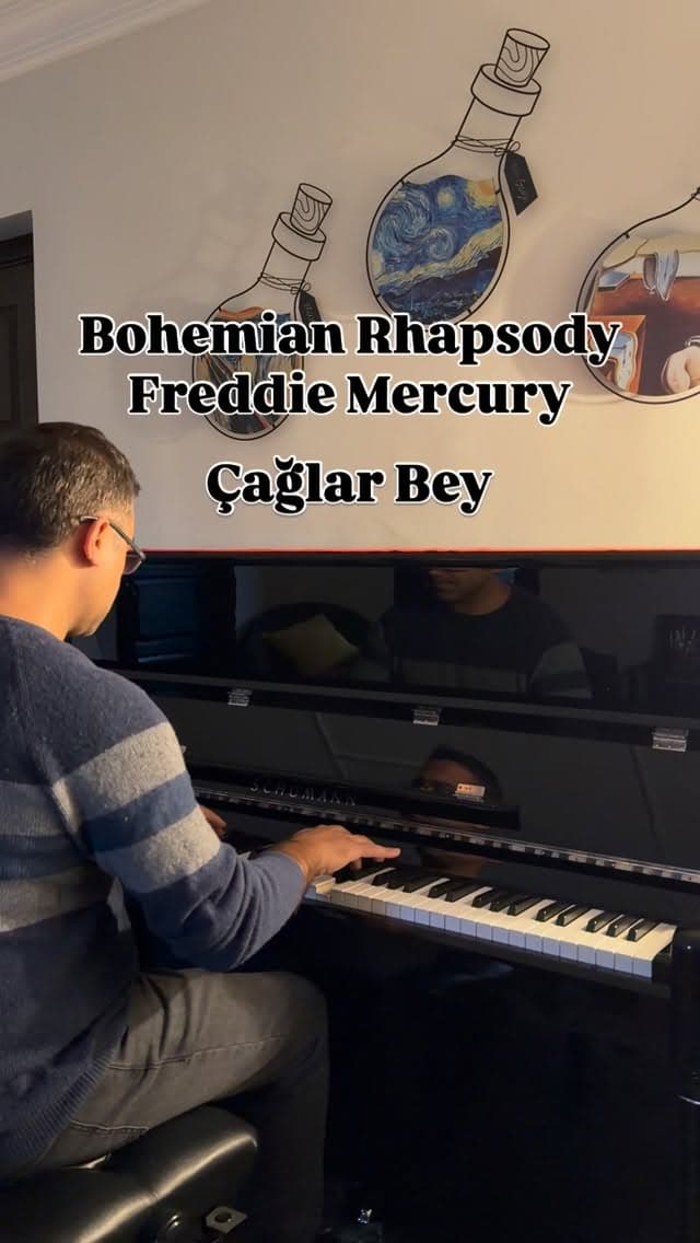 🎹 “Mama… just killed a man.”
1975’te Freddie Mercury bu sözlerle başlayan bir eser yazdı.
Ama bu