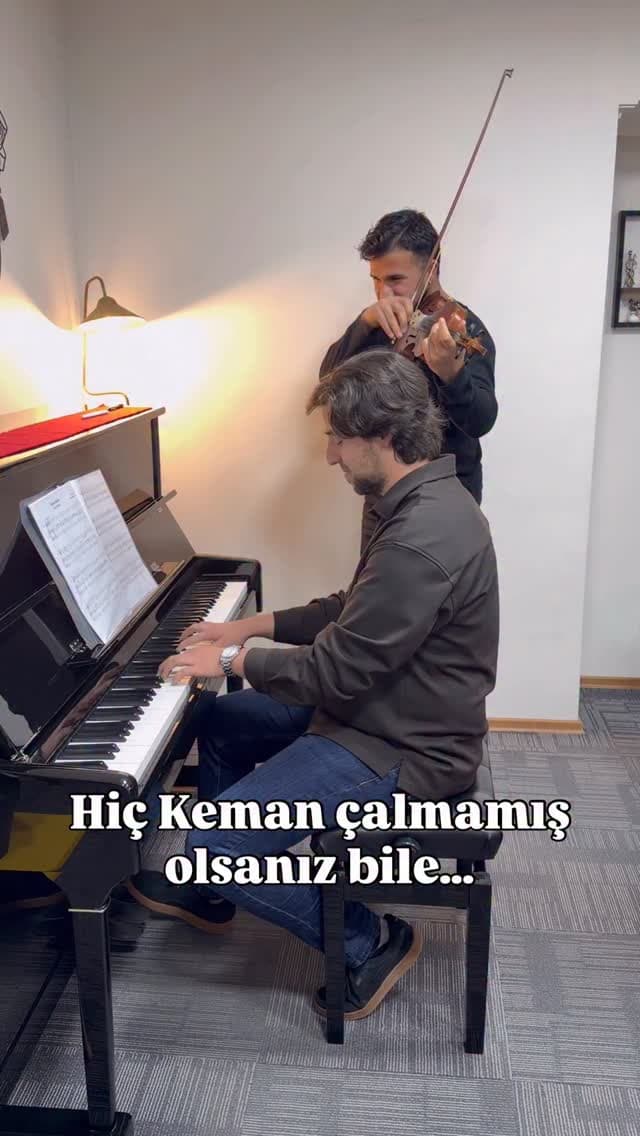 💫Düzenli çalışma ile her yaşta keman öğrenmek mümkün.
✨Ücretsiz deneme dersimize katılıp süreci ya