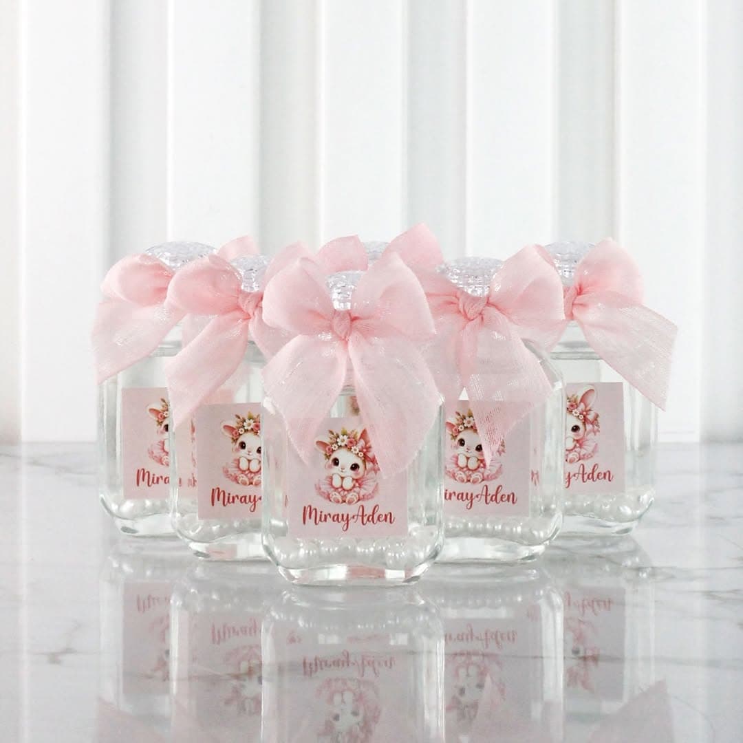 Bu Set Miray Aden için Özel Olarak Hazırlandı ❤️
Işıklı Ahşap Kutuda Bebek Çikolatası, Işıklı Ahşa