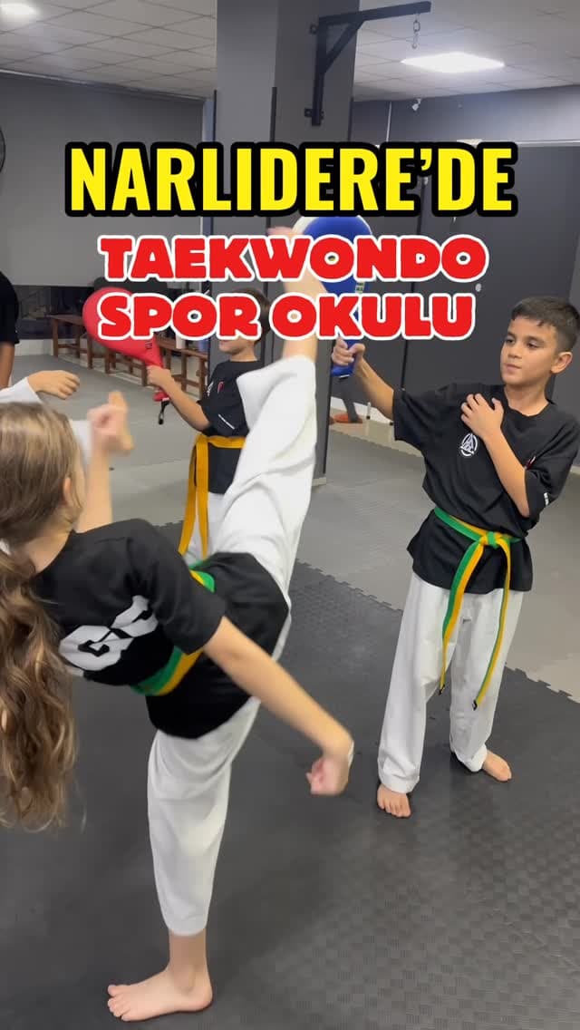 NARLIDERE’DE TAEKWONDO SPOR OKULUMUZ AÇILDI! 🥋🔥
👦👧 4–16 yaş grubu için taekwondo dersleri
✅ Öz g