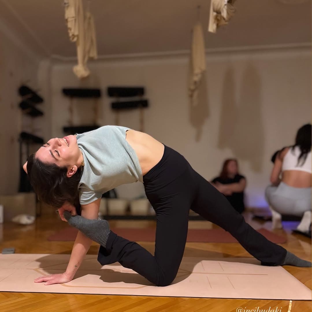Tüm seviye hatha yoga 🔥
Her pazartesi 20.30
Her perşembe 19.30