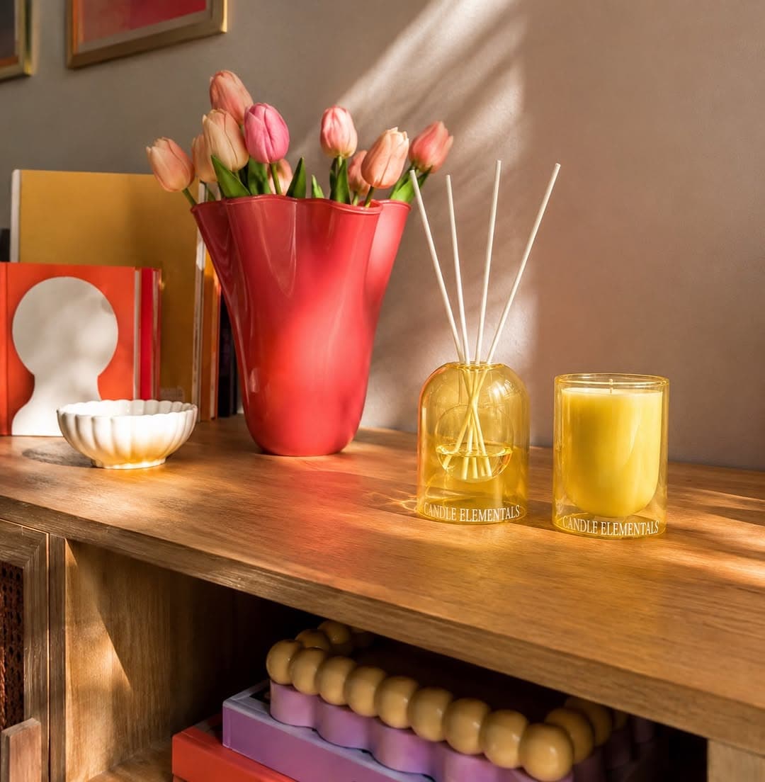 Sun-soaked, softly scented, and just the right amount of color. ☀️
A little corner of home where eve