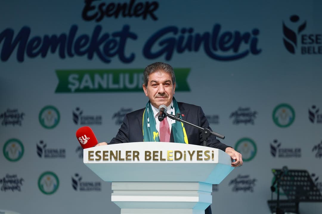 Esenler Memleket Günlerimizde Şanlıurfalı hemşehrilerimizle bir araya gelerek Esenler’den Şanlıurfa’