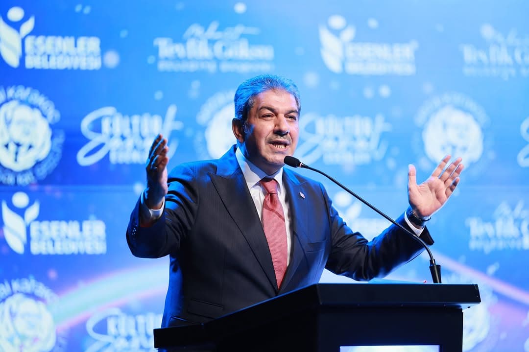 Bu yıl gönül ve fikir dünyamızın müstesna ismi Sezai Karakoç’a ithaf ettiğimiz 2026-2027 Kültür Sana