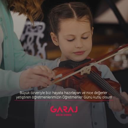 Büyük özveriyle bizi hayata hazırlayan ve nice değerler yetiştiren öğretmenlerimizin Öğretmenler Gün