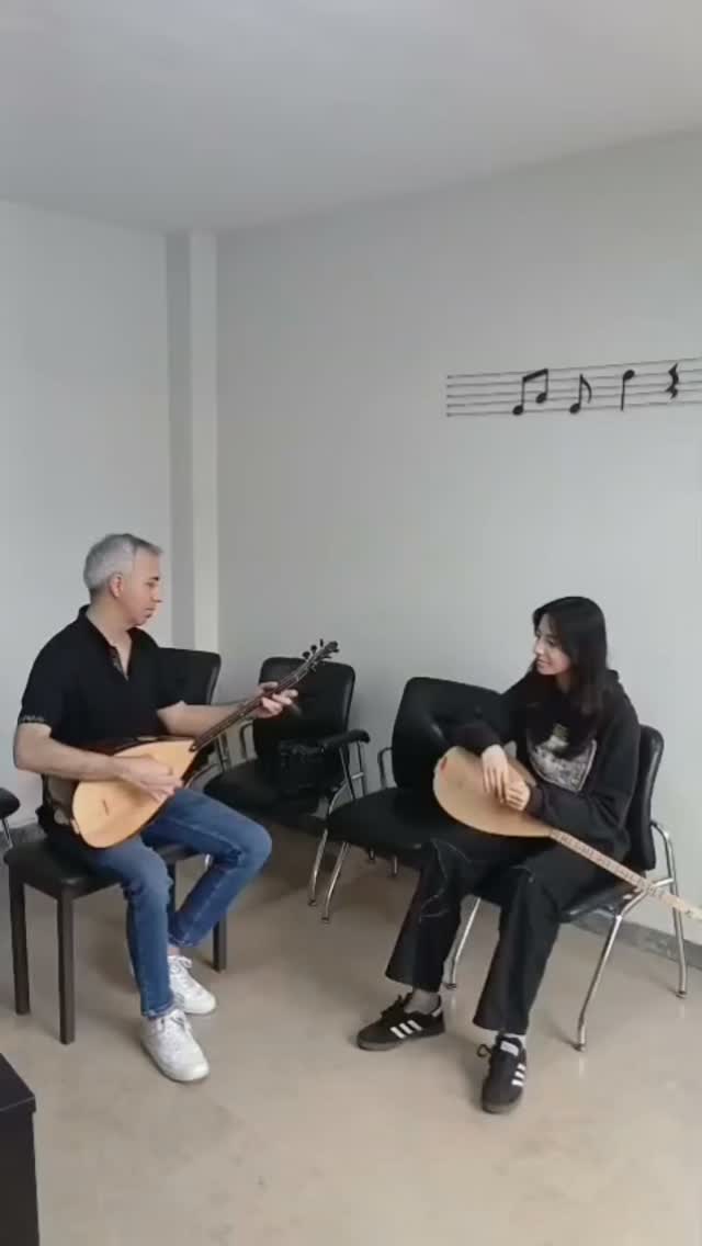 ❗❗❗Hazırlık öğrencim sevgili Nisa,Ahmet Ratıp Paşa Güzel Sanatlar Lisesi'ni kazanarak bizi sevindire