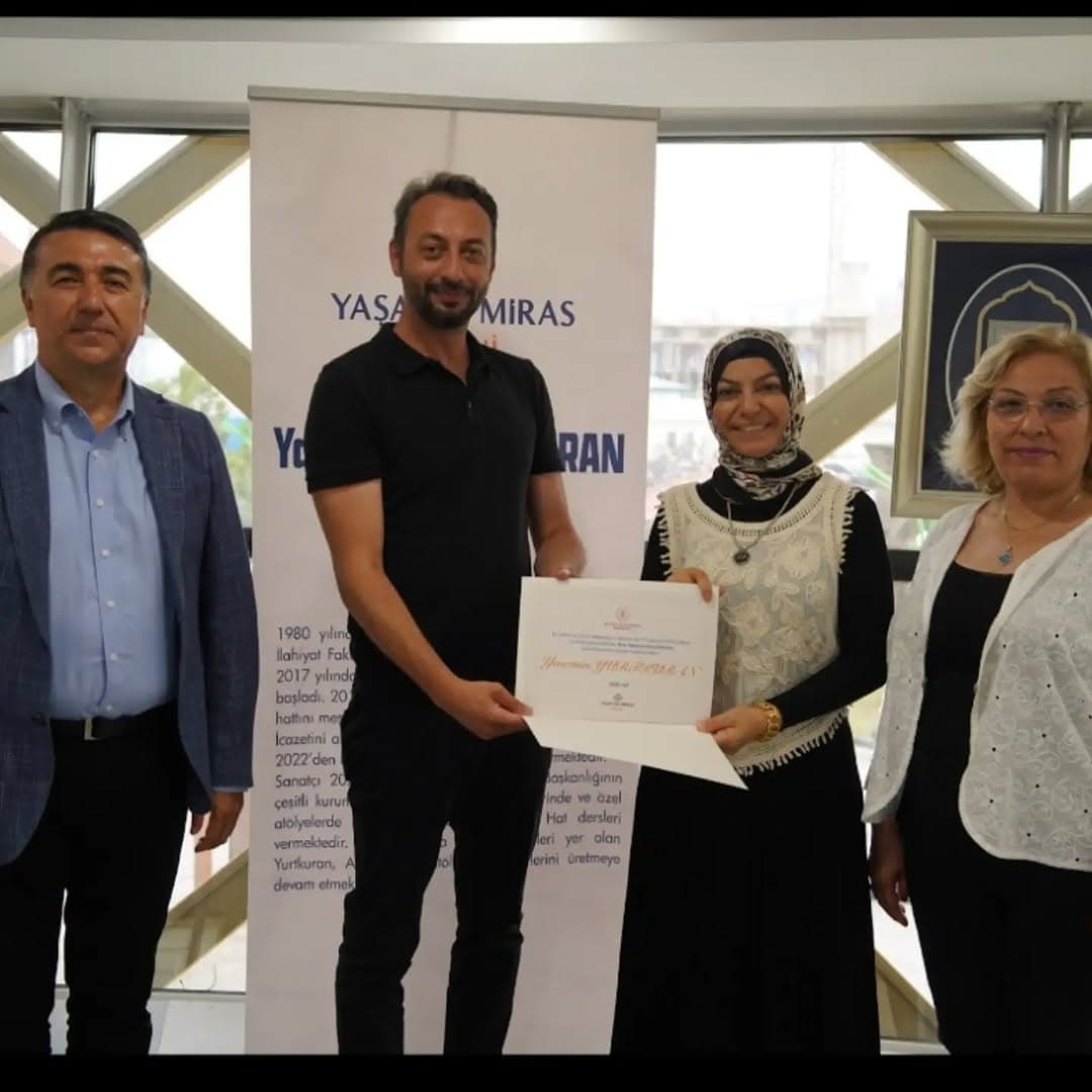 Yaşayan Miras Şöleni... Rize ...
Güzel bir sergiyi daha nihayete erdirdik çok şükür...
Kültür ve Tur