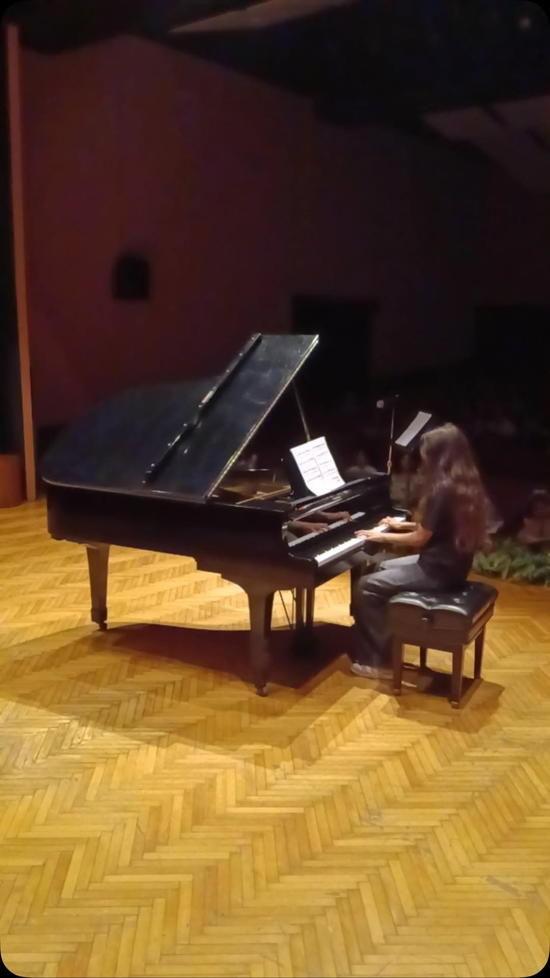 İlk sahne performansını kutluyoruz güzel kız 🎹💙 #2026yazkonserleri