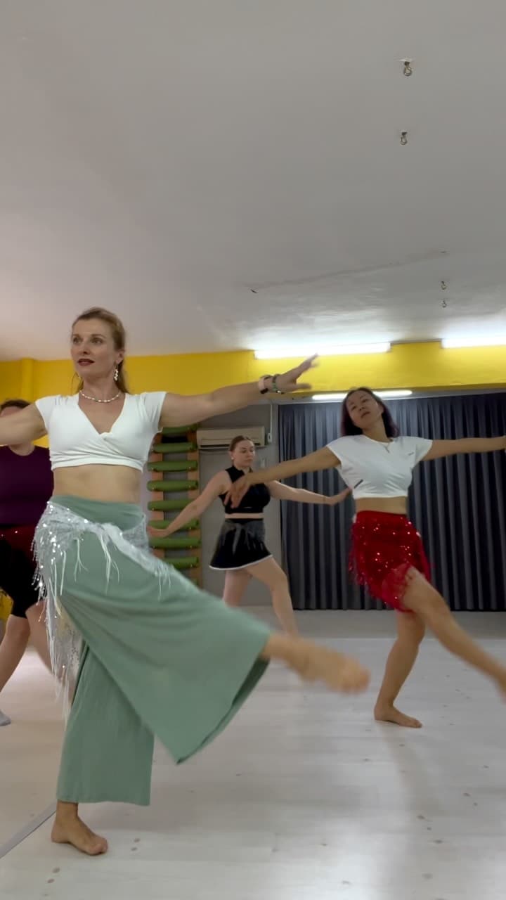 🇹🇷Dans sezonunu neşeli ve güzel bir şarkıyla açıyoruz! 💃💃💃
Yeni sezonda birbirinden ilginç orya