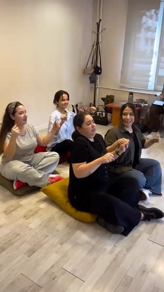 Öğrencimiz @busrakenan’ın gözünden MEB Onaylı Yaratıcı Drama Eğitmenliği & Liderliği Sertifika Progr