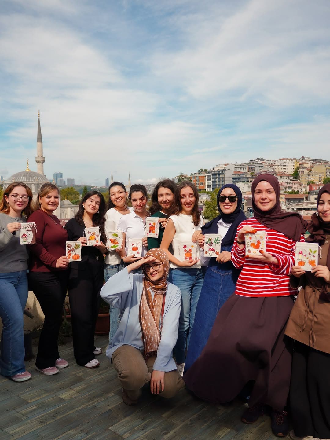 Thank you to everyone who joined our latest community workshop! 🎨🍂
We had such a lovely afternoo