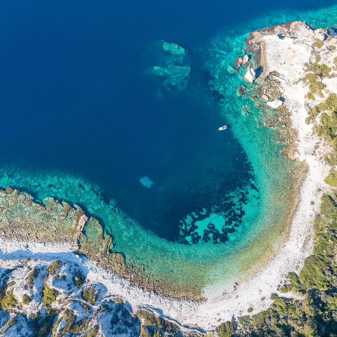 Foça mavisi! 🩵
#izmir #visitizmir #izmirzamanı #foça #yelkenkaya #deniz #doğa #gezi #keşfet
