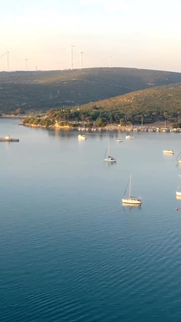 Ege’nin masmavi suları ve tarihin büyülü dokusunun buluştuğu yer, Sığacık!
#izmir #visitizmir #izmi