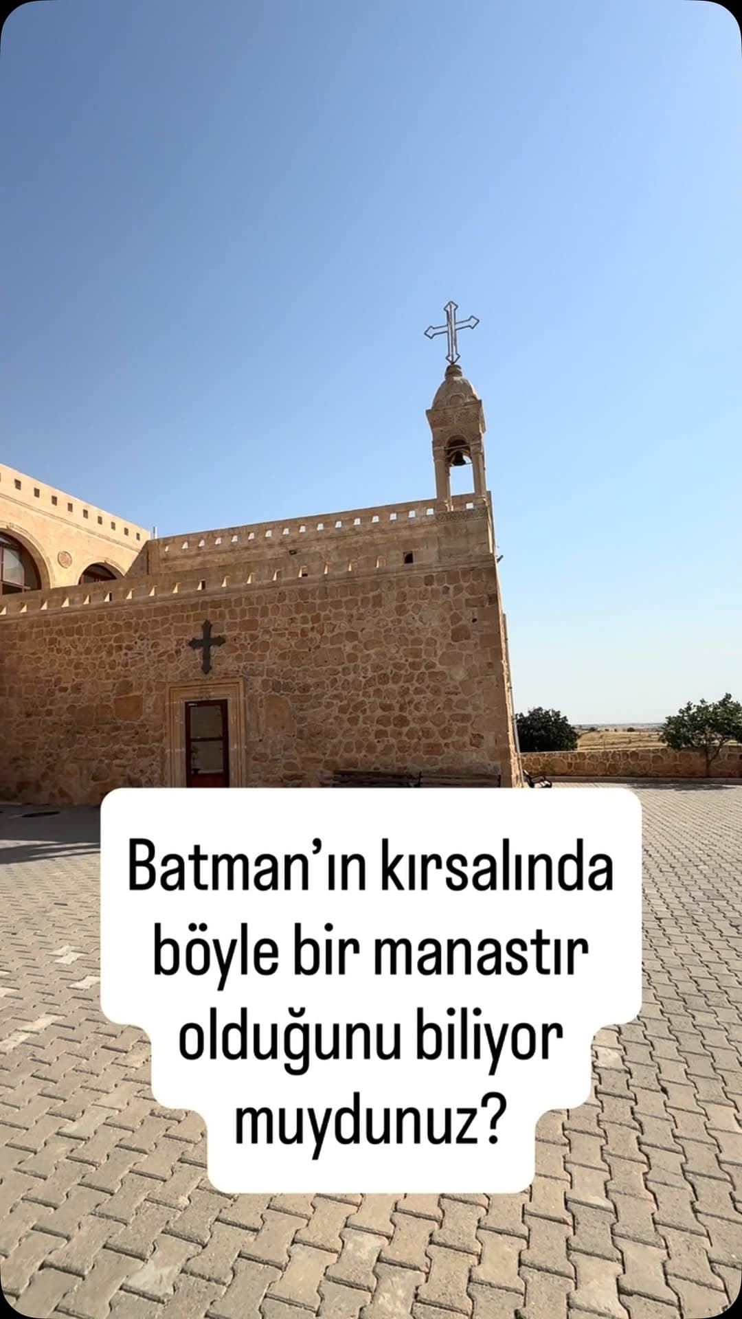 Batman’ın Gercüş ilçesine bağlı Arıca köyünde, yüzyılların izini taşıyan bir yapı…
Kefre Mor Aho Ma