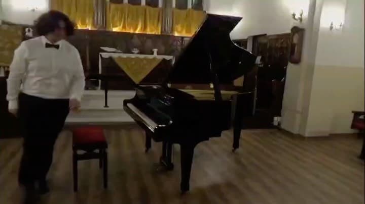 🎹✨ ÖĞRENCİMİZ DENİZ İLE GURUR DUYUYORUZ!
Yetenekli öğrencimiz Deniz’in, Mimar Sinan Güzel Sanatlar