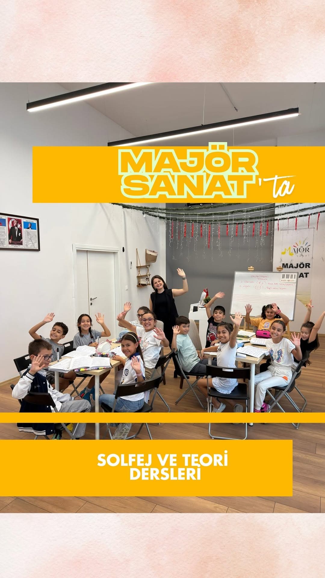 Solfej ve Teori Derslerimizden ✨🎶☺️
📍Egekent2/Ulukent
📞0532 410 68 31
#majörsanatizmir #piyano