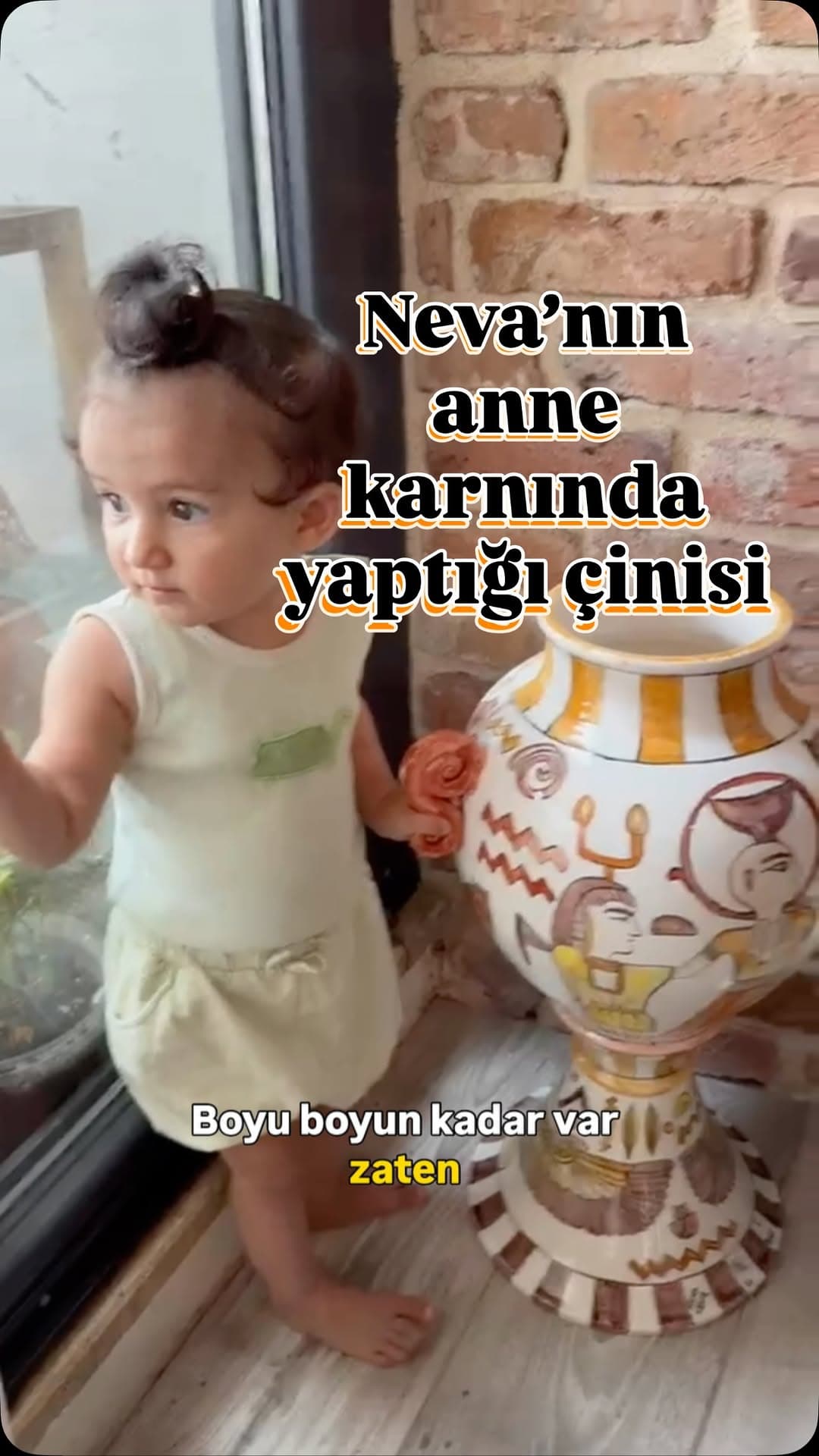 💛“Zaman geçiyor, çiniler pişiyor ve hayat atölyemizde en zarif haliyle büyümeye devam ediyor.”
👶B