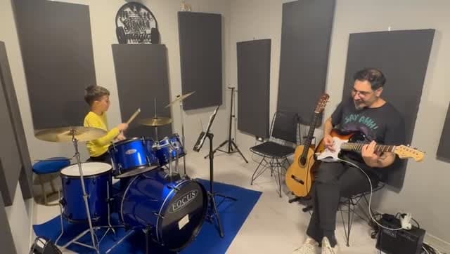 Kısa zamanda gösterdiği istikrarlı çalışmayla Kuzey, bateride gerçekten etkileyici bir performans or