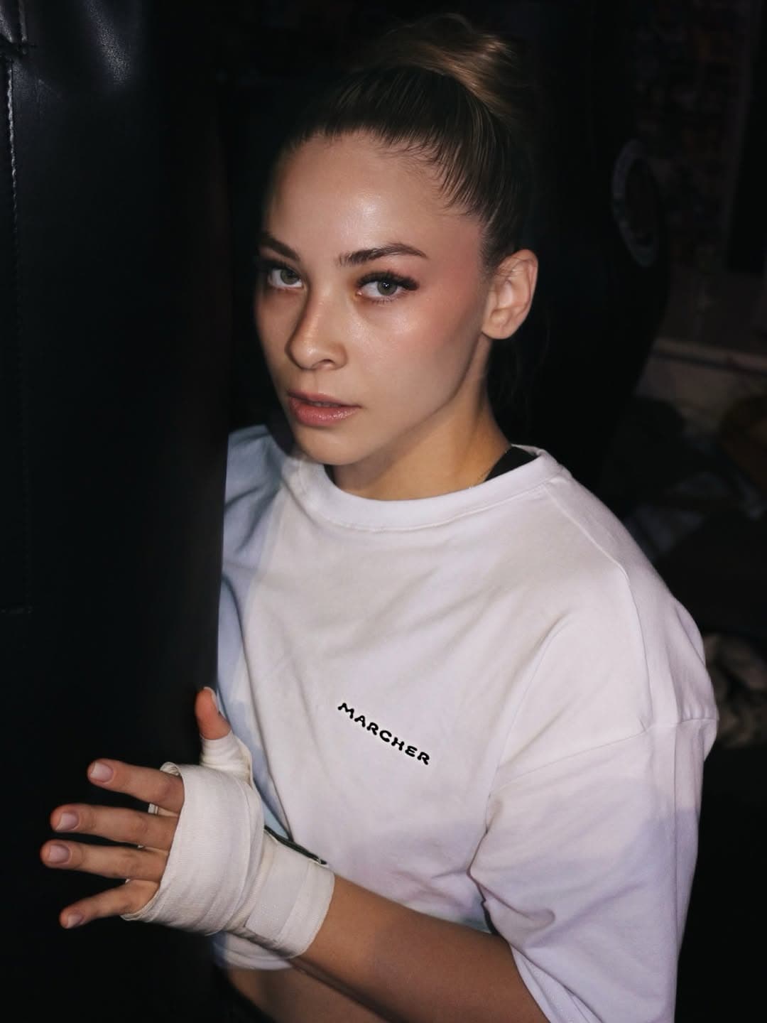 @moonmarcher
📸 @cerendereee
#reklam