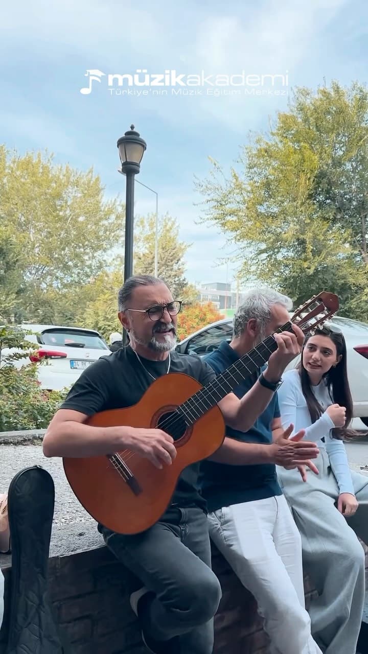 Müzik Akademi — Fotoğraf 2
