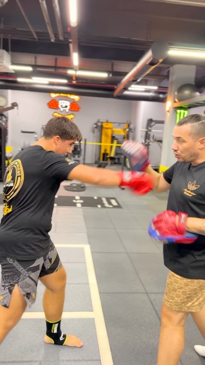 🥊 ÖNDER SADAY SPOR KULÜBÜ
Bahçeşehir Boğazköy’de sadece antrenman yaptırmıyor, sporcu yetiştiriyor