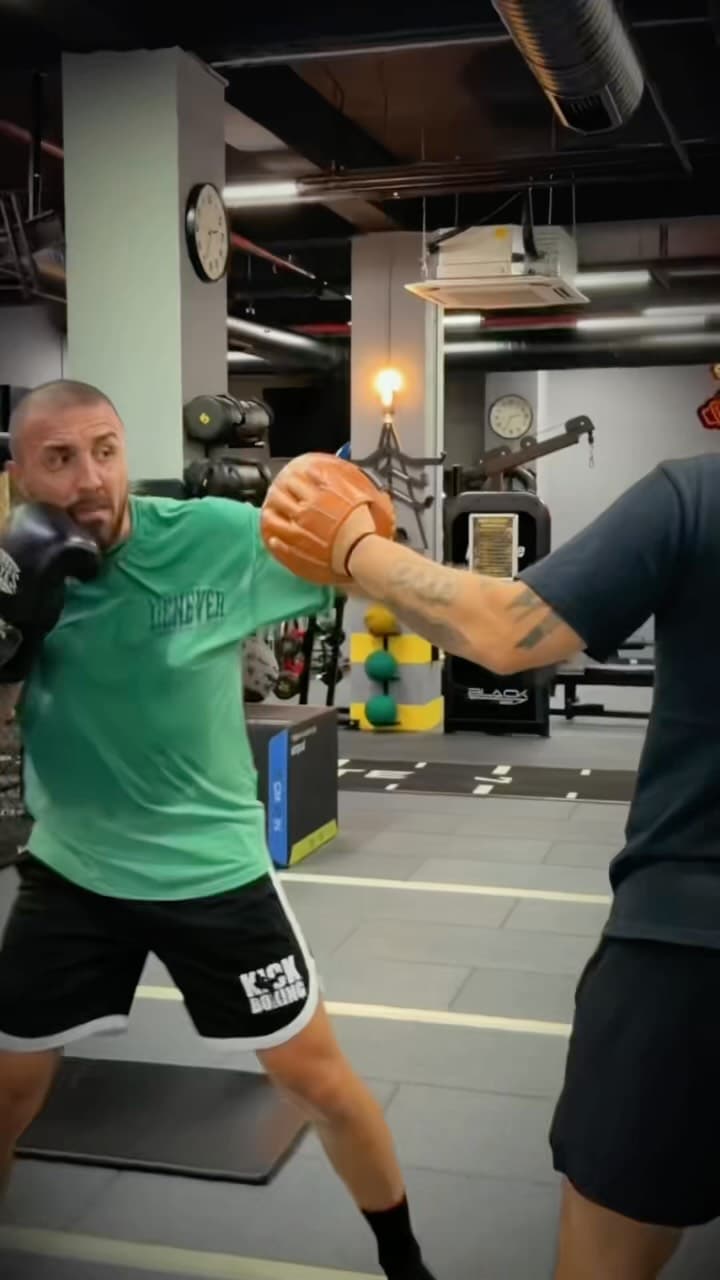 🥊 PROFESYONEL MAÇ ÖNCESİ EMEK, DİSİPLİN VE KARARLILIK! 💪🔥
📍 Bahçeşehir – Boğazköy | ÖNDER SADAY