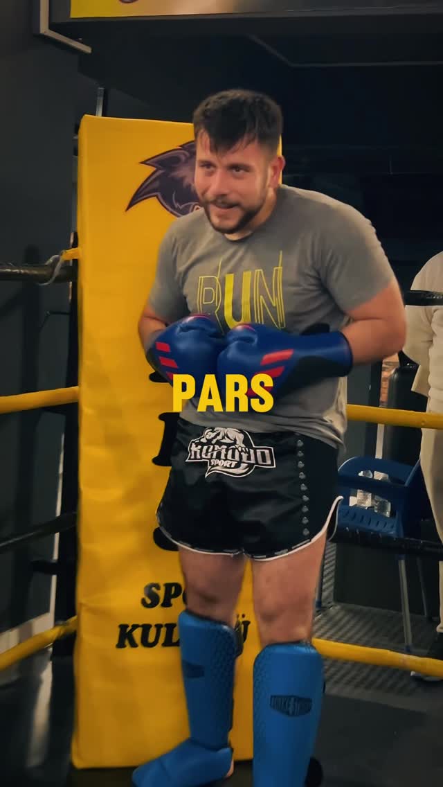 #kickboks #antrenman #sporsalonu #mma #k1