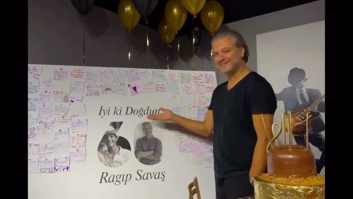 Kurucumuz, Genel Sanat Yönetmenimiz ve ilham kaynağımız Ragıp Savaş’a; sanatın ışığında nice güzel y