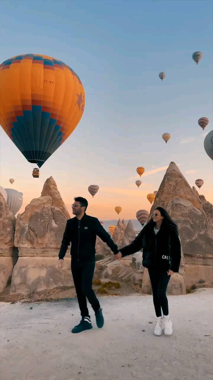 Kapadokya'nın En Güzel Kliplerini Görmek İçin Bizi İzlemeye Devam Edin 🤗
Keep watching us to see t