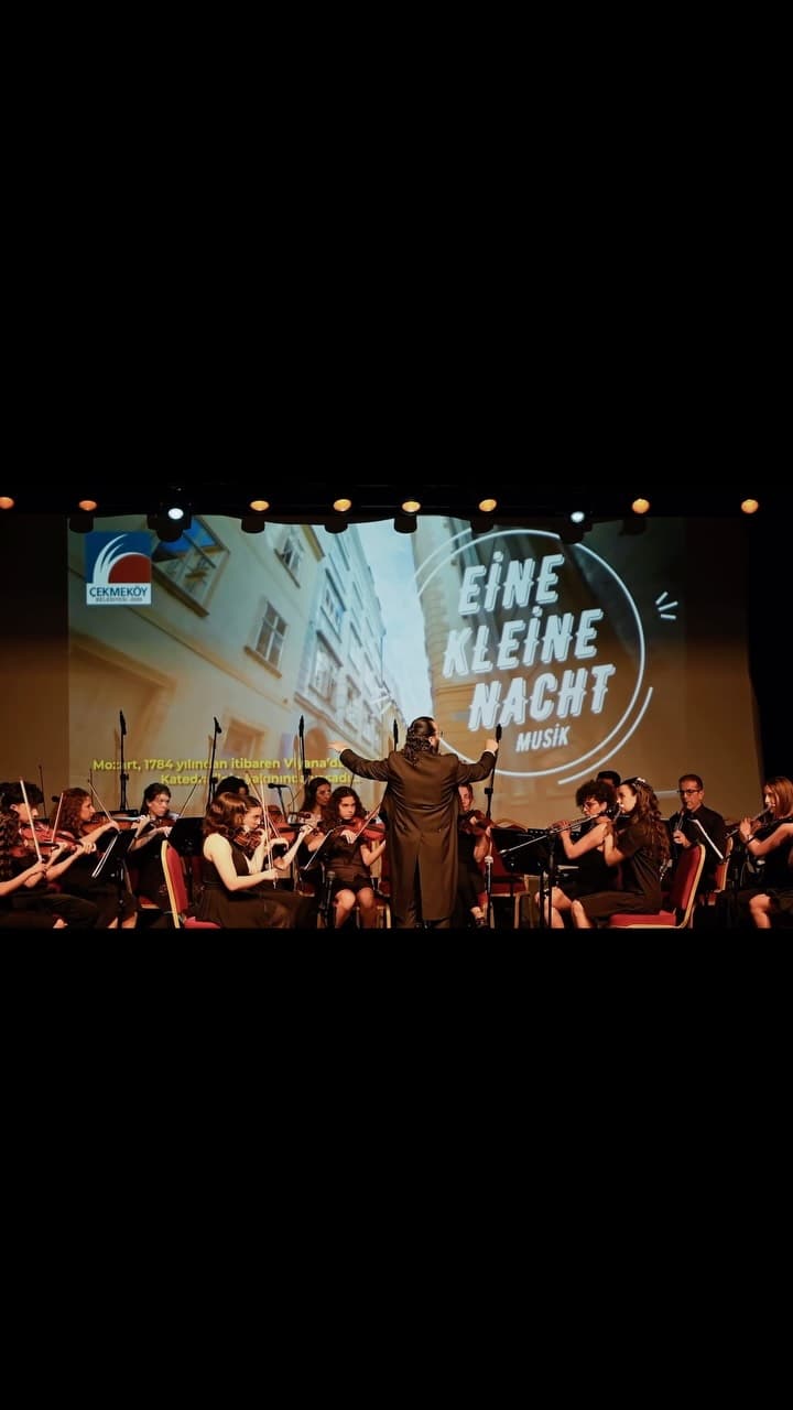 Sezin Sanat Gençlik Senfoni Orkestrası
Eine Kleine Nachtmusik
Devamı
YouTube kanalımızda…
http