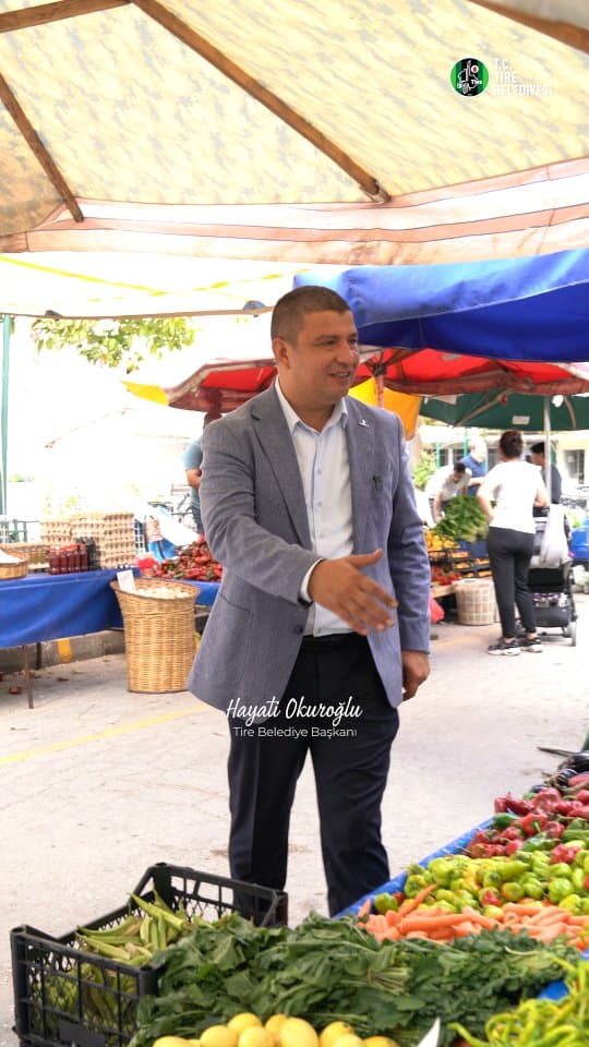 Toplu Konut Sitesi pazarında halkımız ve pazarcı esnafımızla buluştuk.❤️