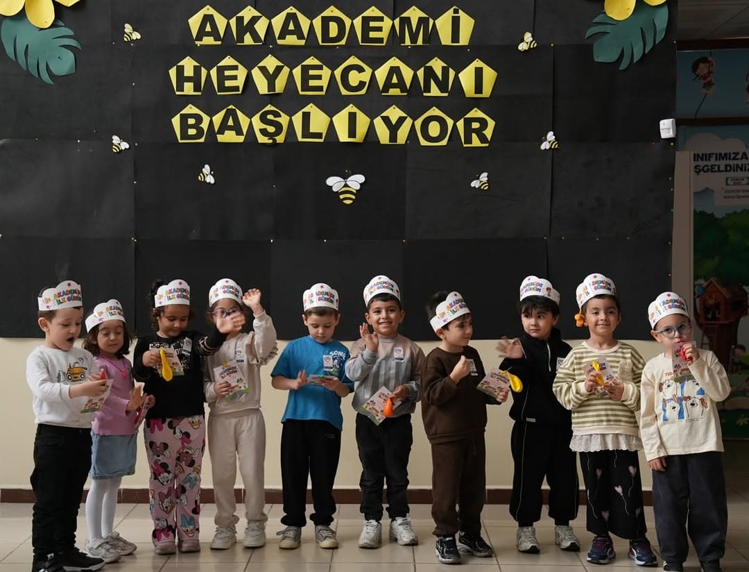 Akademi Çocuk ve Akademi Bebek’te ders zili çaldı, minik öğrencilerimiz için yepyeni bir heyecan baş