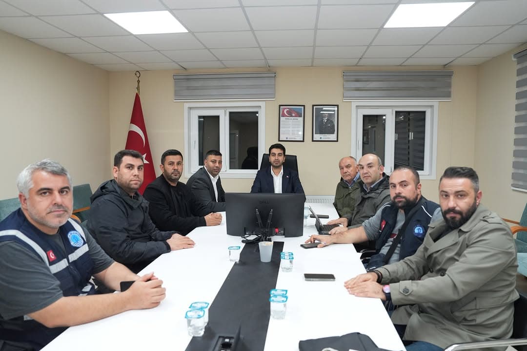 Kıymetli Tuzlalı Komşularım,
İstanbul genelinde etkili olan sağanak yağış ve olumsuz hava koşulları