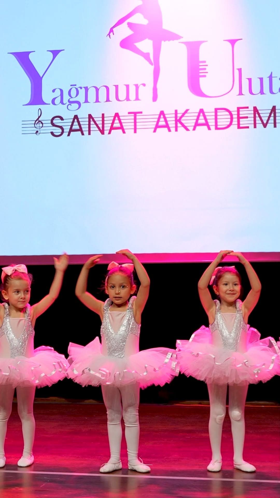 Yağmur Ulutaş Sanat Akademi — Fotoğraf 6