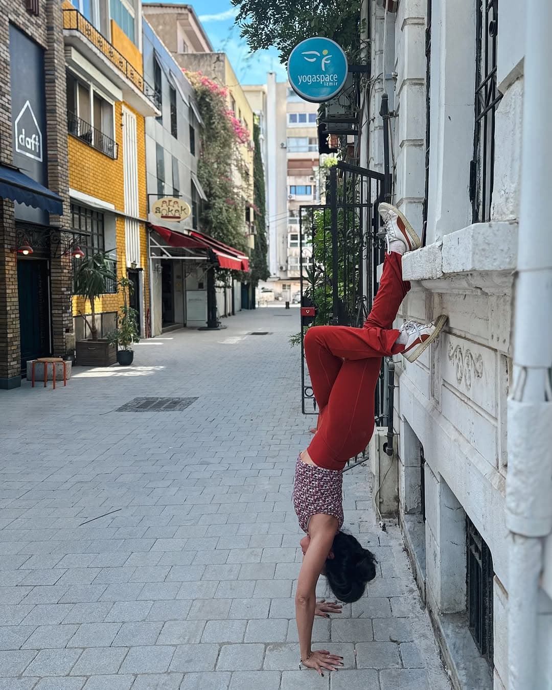 Yoga Stüdyosu Yogaspace Izmir — Yoga & Meditasyon — Konak